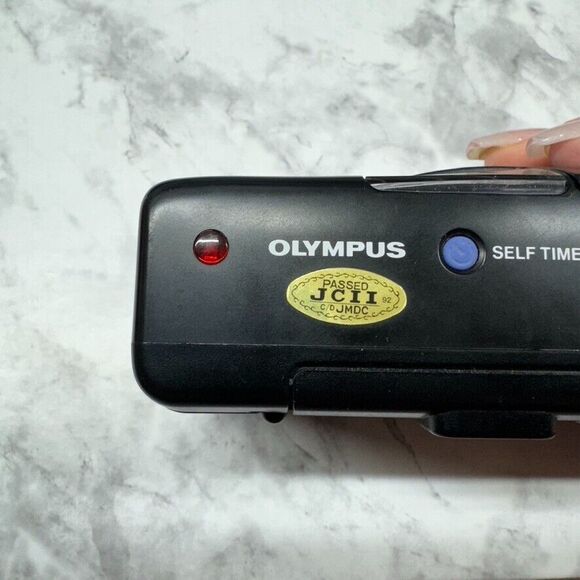 Olympus Infinity Jr 35mm Point & Shoot Camera w/ 35mm f3.5 Lens Tested - Picture 3 of 9